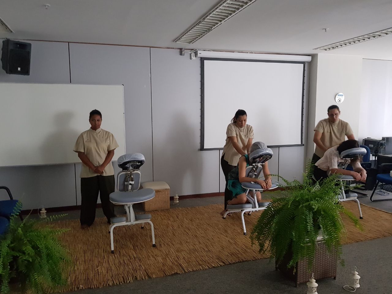 Equipe de massagem em Brasília.