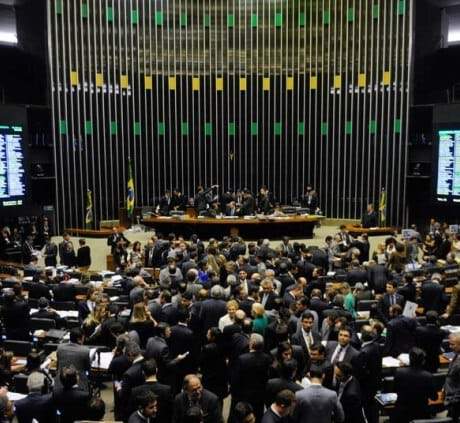 Veto ao PLC 28/15 domina sessão do Congresso - -