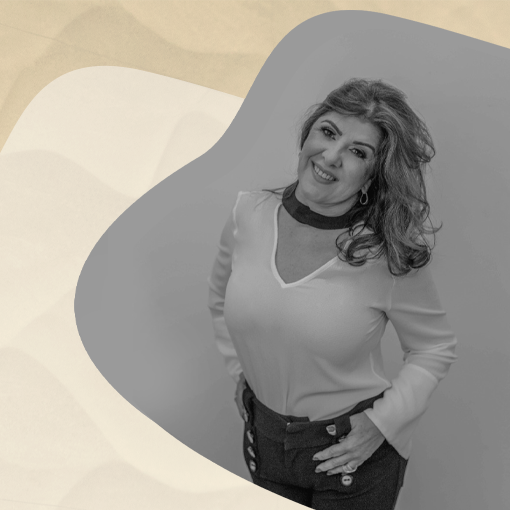 Glauce e outras 31 mulheres da Justiça do Trabalho da 24ª Região foram homenageadas. - Fotografia Carolina Alves/Arte: ANAJUSTRA Federal Glauce e outras 31 mulheres da Justiça do Trabalho da 24ª Região foram homenageadas. - Fotografia Carolina Alves/Arte: ANAJUSTRA Federal