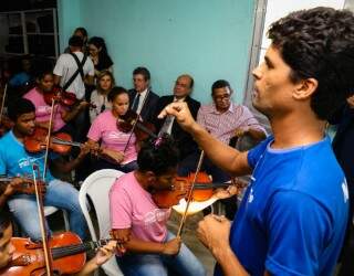 JT mostra lado social em projetos e boas práticas pelo país - -