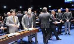 Votação do reajuste é adiada para o dia 30/6 - -