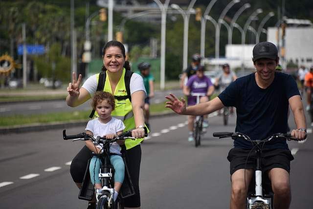 TRT4 realiza pedalada pelas ruas de Porto Alegre