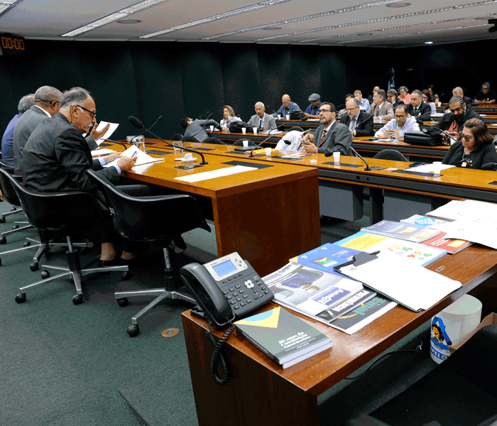 A corrida pela Previdência - De Olho em Brasília