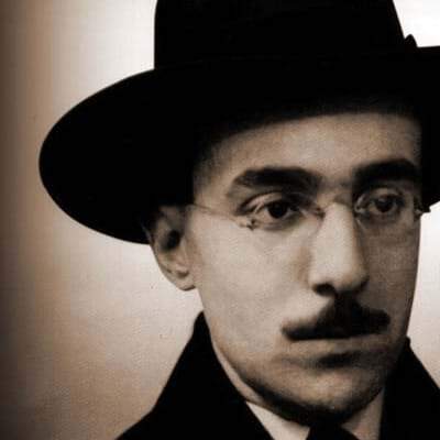 Servidores do TRT da 5ª Região declamam poesias de Fernando Pessoa