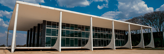 Quintos aguardam vaga na pauta do Plenário - STF