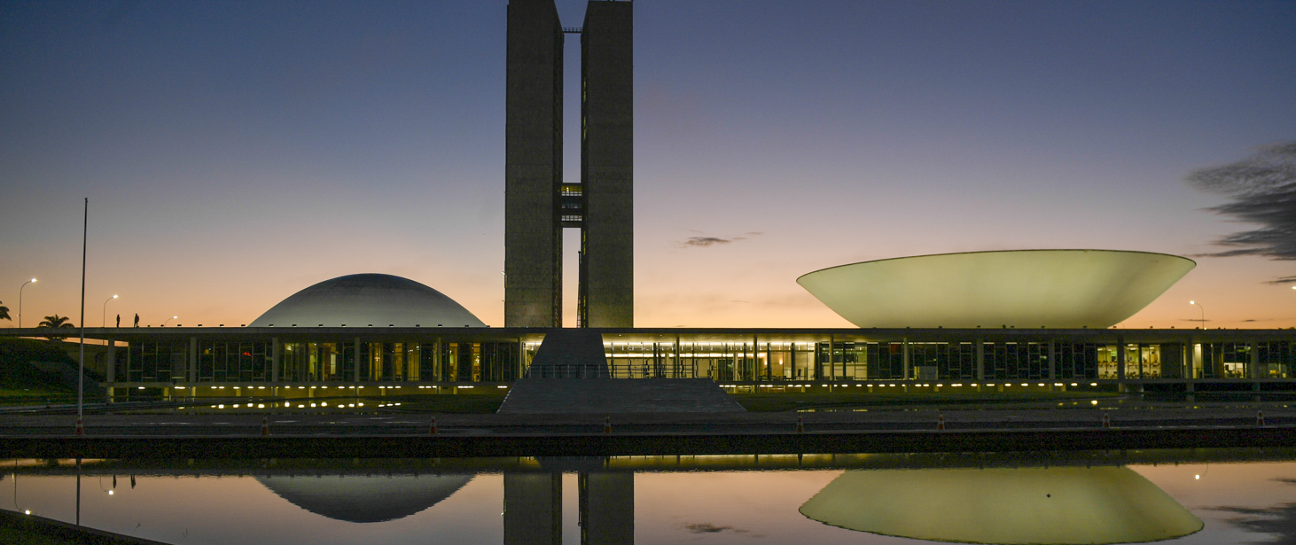 Primeiro turno de votação é novamente remarcado - Previdência