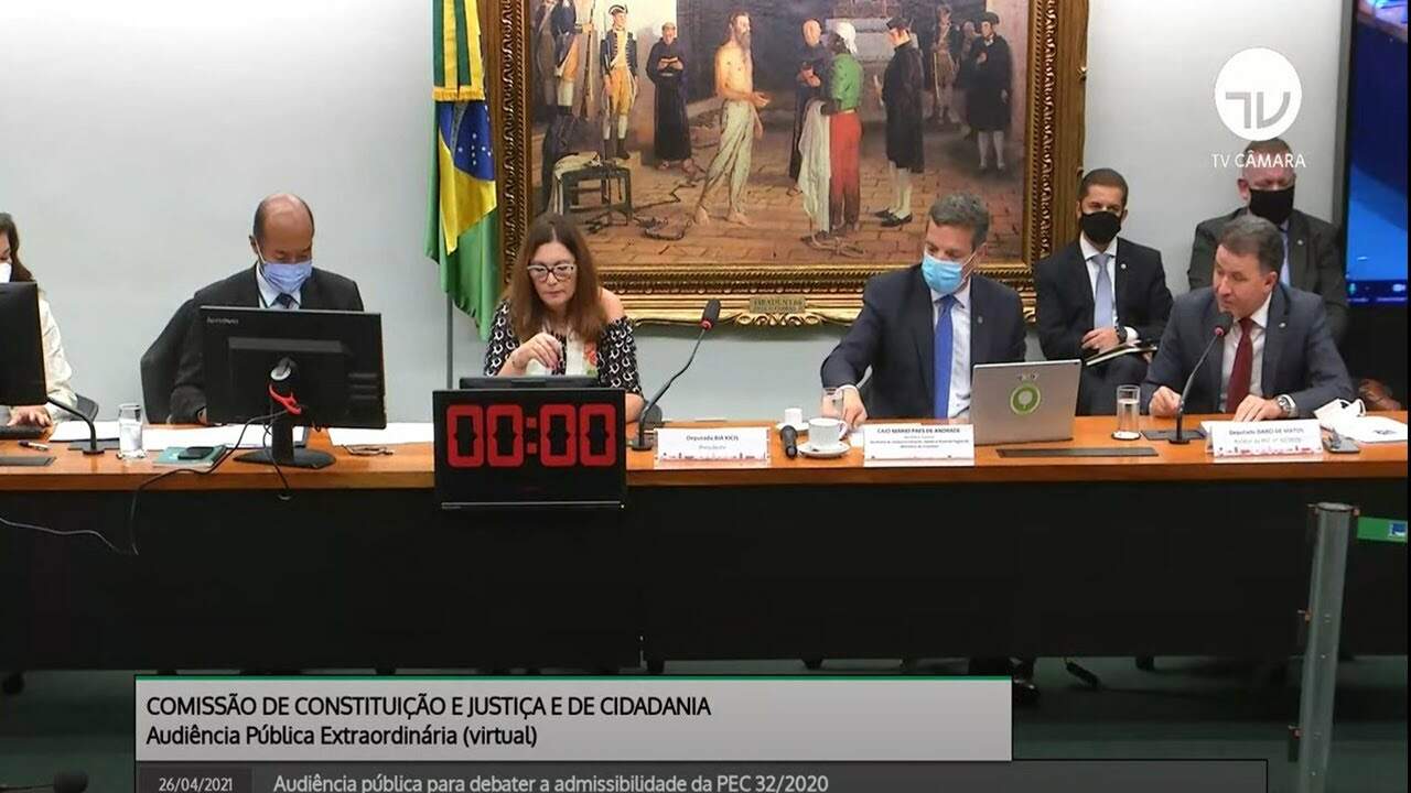 Reforma Administrativa: CCJ realiza primeira audiência pública - Comissão recebe entidades para falar sobre a PEC 32/2020