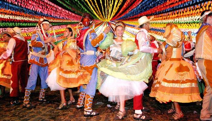 Nove cidades para curtir festas juninas