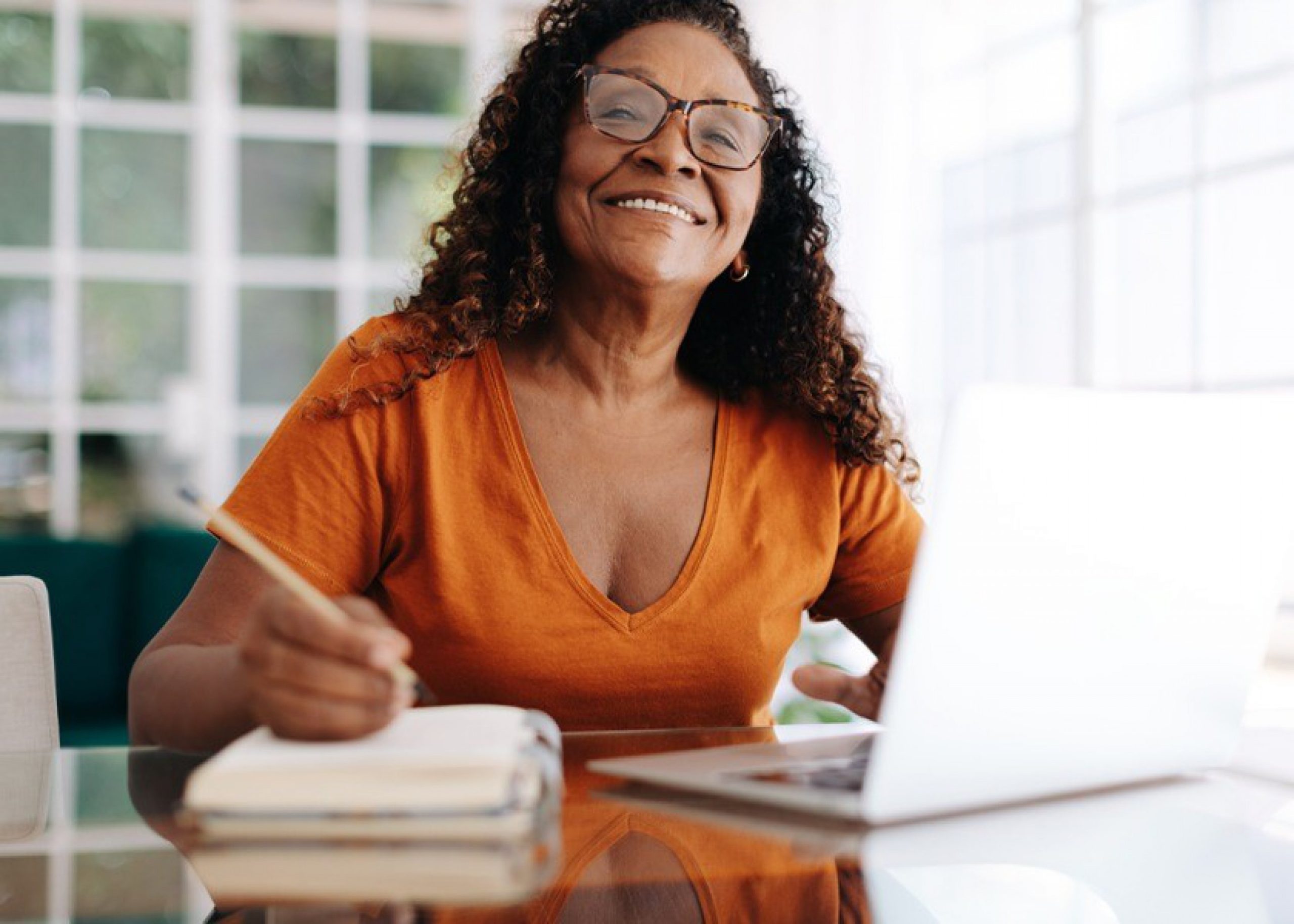 Envelhecer com direitos: o Estatuto da Pessoa Idosa oferece garantias que, para muitos, são ainda desconhecidas. - ANAJUSTRA Federal Envelhecer com direitos: o Estatuto da Pessoa Idosa oferece garantias que, para muitos, são ainda desconhecidas.
