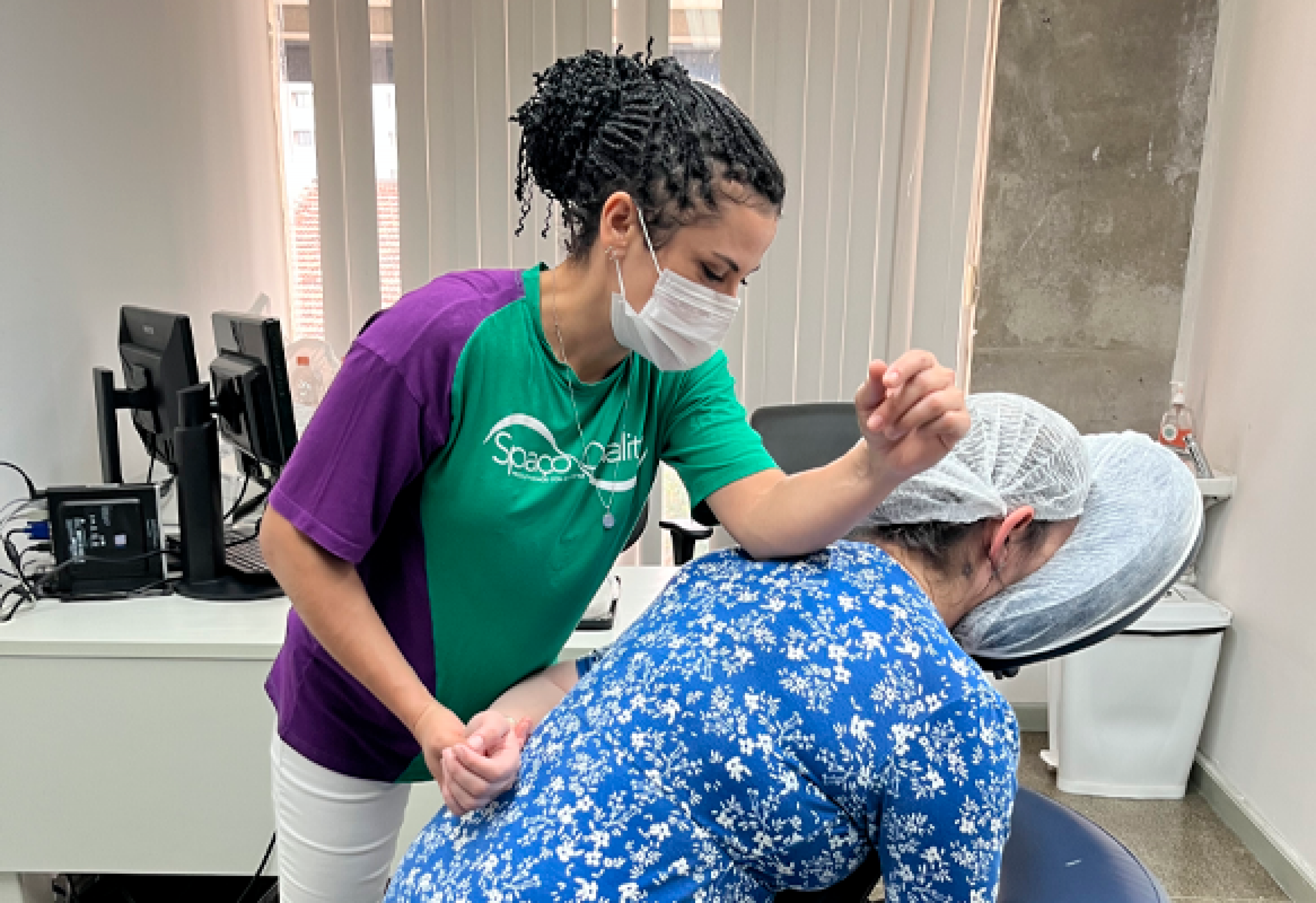  Quick massage é sempre um sucesso entre os servidores